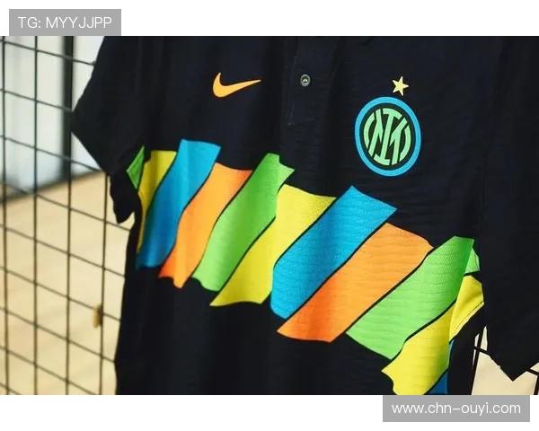 国际米兰发布新款客场球衣,设计灵感来源于米兰城建筑 国际米兰发布新款客场球衣,设计灵感来源于米兰城建筑