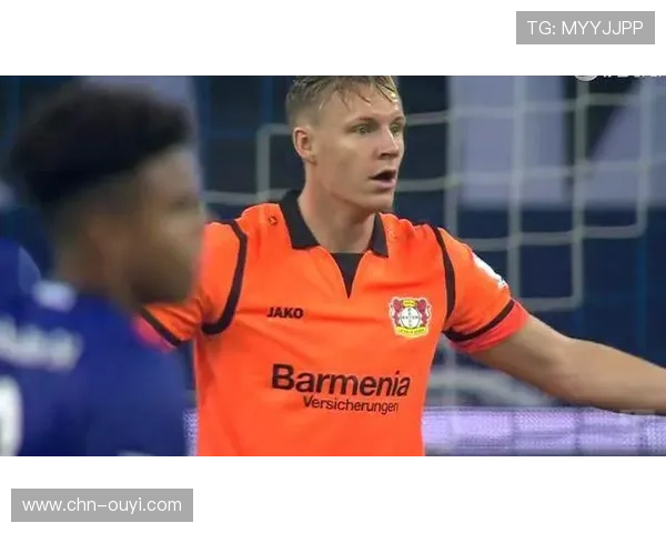 德甲启用半自动越位技术,判罚精度达新高 德甲启用半自动越位技术,判罚精度达新高